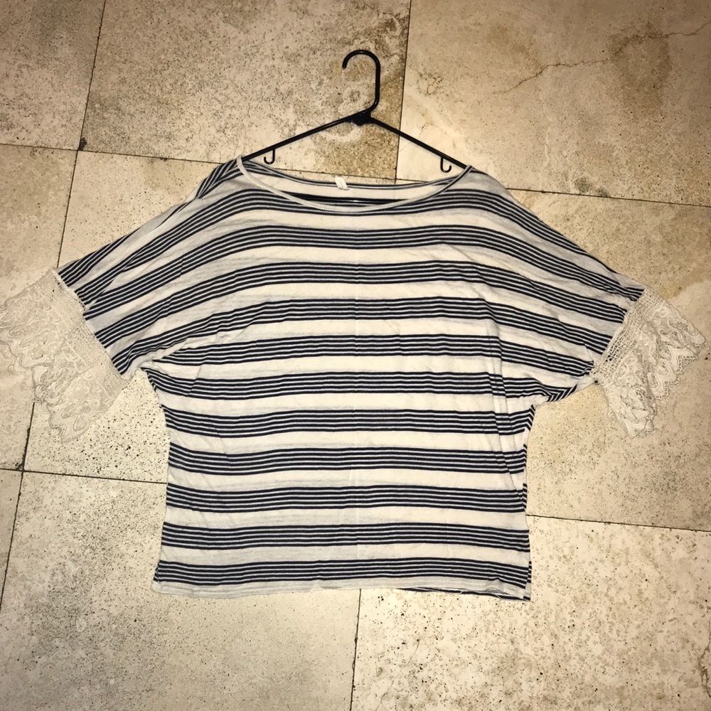 Anthropologie Madigan Stripe Top W Crochet Sleeves